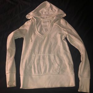 Women’s/juniors V-cut hoodie